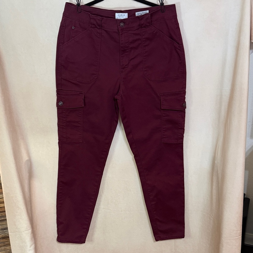 NWOT Women's Burgundy Skinny Cargo Pants
